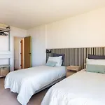 'chic Escape Villa'- Design Mit Meerblick By Interhome