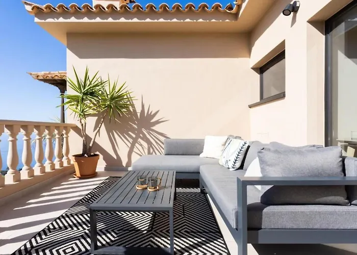 Holiday home 'chic Escape Villa'- Design Mit Meerblick By Interhome *