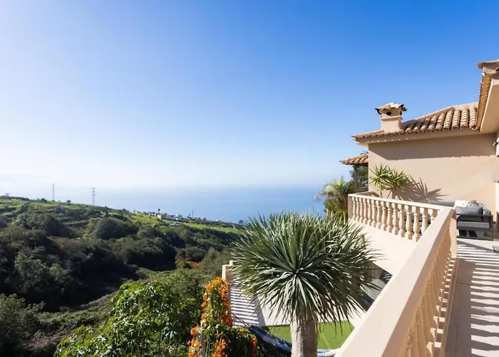 Casa vacanze 'chic Escape Villa'- Design Mit Meerblick By Interhome Santa Cruz de Tenerife